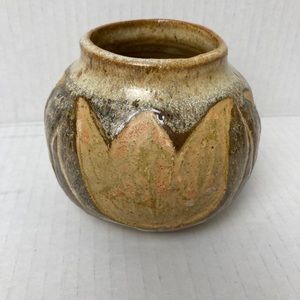 Iris Barna vintage studio pottery